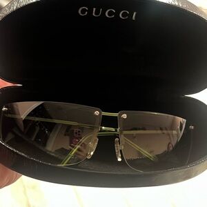 Gucci Vintage GG 2653/S model Green and Silver Sunglasses. NEW! Never worn!